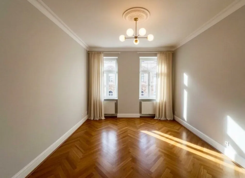 SANIERTE, KOMPAKTE STADT-ALTBAUWOHNUNG MIT PARKBLICK IN HERVORRAGENDER LAGE - Titelbild