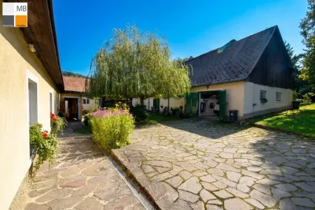 Haus und Innenhof