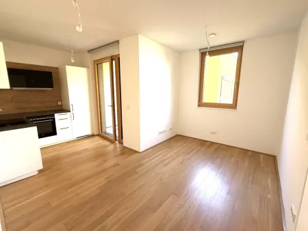 Wohnküche mit Loggia