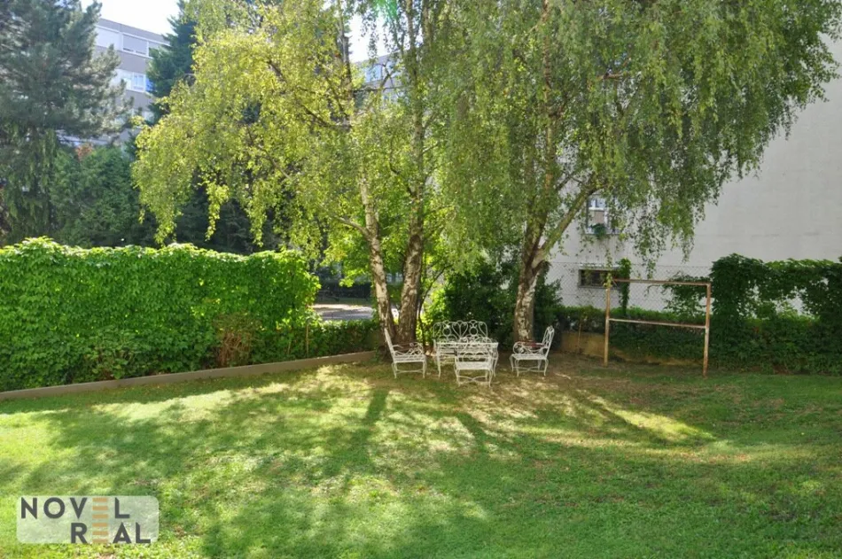 NÄHE HOHE WARTE - HELLE UND RUHIGE WOHNUNG MIT GARTENNUTZUNG - Bild