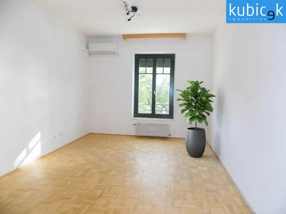 Schlafzimmer mit Klimaanlage