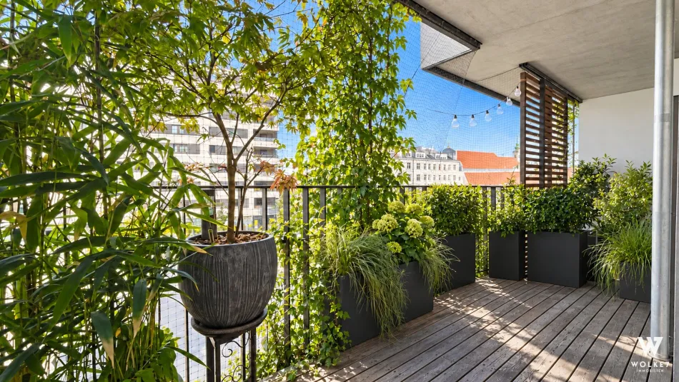 TRIENNA Living im Dritten – 2-Zimmer-Wohnung mit ca. 10 m² Loggia in Ruhelage - Titelbild