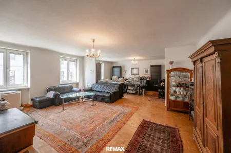 Wohnzimmer mit Teilungsmöglichkeit