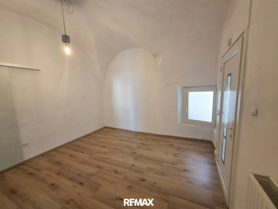 Gepflegte 2-Zimmer-Wohnung, 67m² im Zentrum von Neumarkt in der Steiermark - Bild