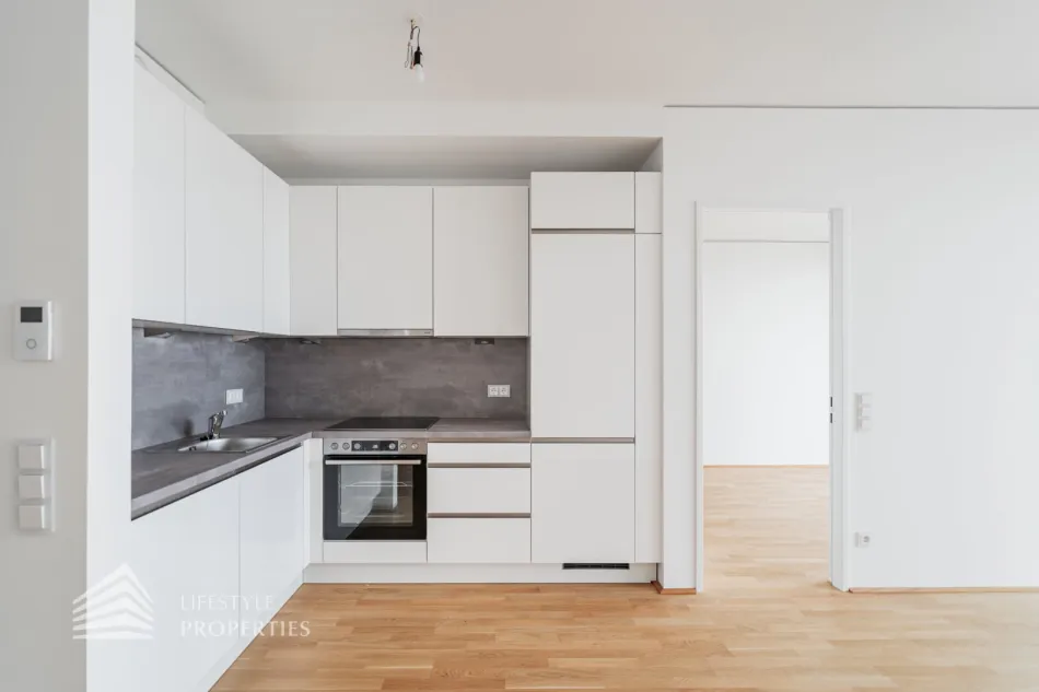 Erstbezug! 2-Zimmer Wohnung mit Topaussicht und Balkon, Nähe Neue Donau - Titelbild