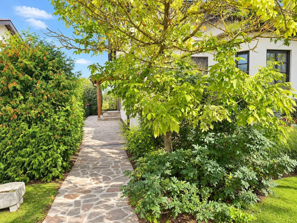 Wohnen im Grünen nahe Wien – Großzügiges Familienhaus mit ca. 156 m² Wohnfläche und ca. 500 m² Grundstück - Titelbild