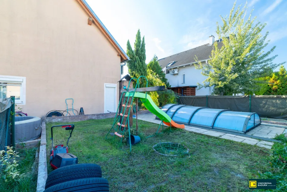 Familienfreundliches Wohnen in Velm – mit Garten, Terrasse & überdachtem Pool! - Bild