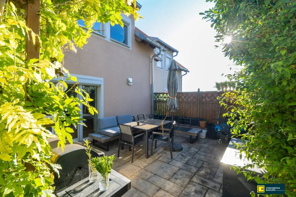 Familienfreundliches Wohnen in Velm – mit Garten, Terrasse & überdachtem Pool! - Bild