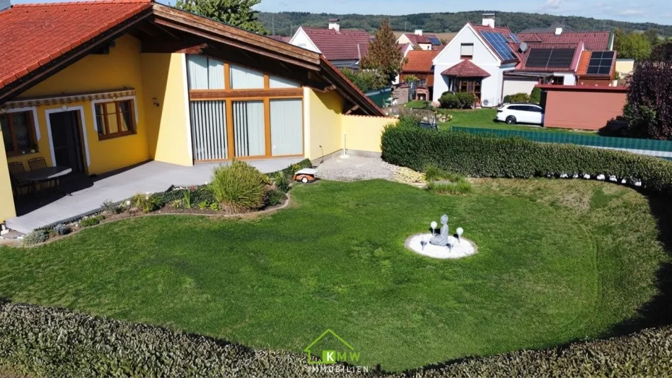 Modernes Wohnen in Kapelln – TOP-gepflegtes Einfamilienhaus mit besonderem Wohncharakter - Bild