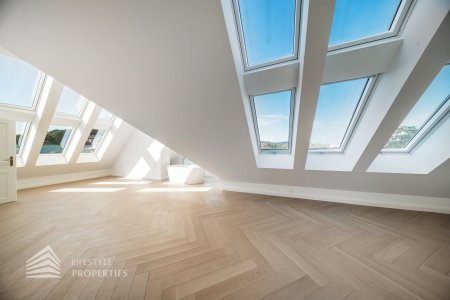 Exklusive 3-Zimmer DG-Wohnung, Nähe Pötzleinsdorfer Schlosspark by Lifestyle Properties, Stock-im-Eisen-Platz 3