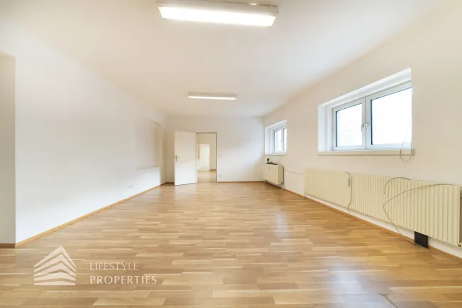 Außergewöhnliches 2-Zimmer Büro/Praxis, Nähe Landstraße - Bild