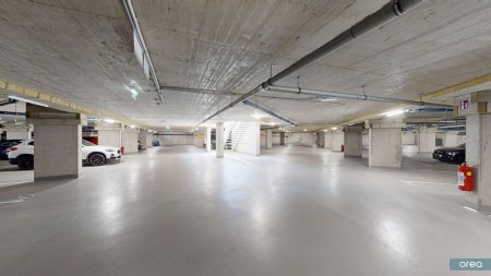 orea | Parken in Hirschstetten mit guter Anbindung | H61