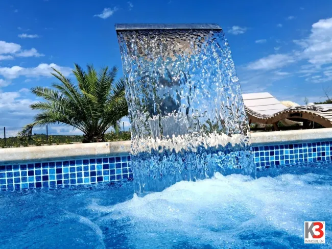 K3 - Moderne Villa in Novigrad - Bild