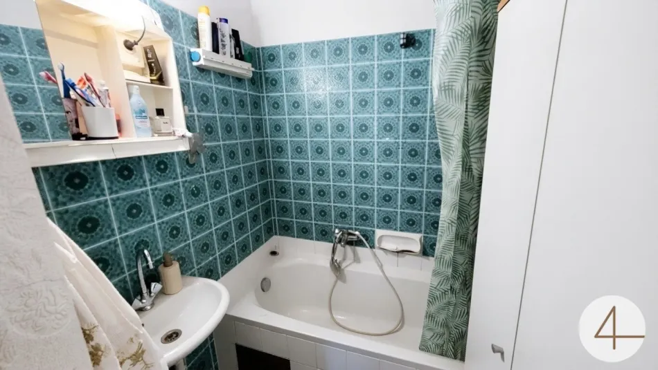 Attraktive 3-Zimmer-Wohnung mit Südloggia in Viehofen - Bild