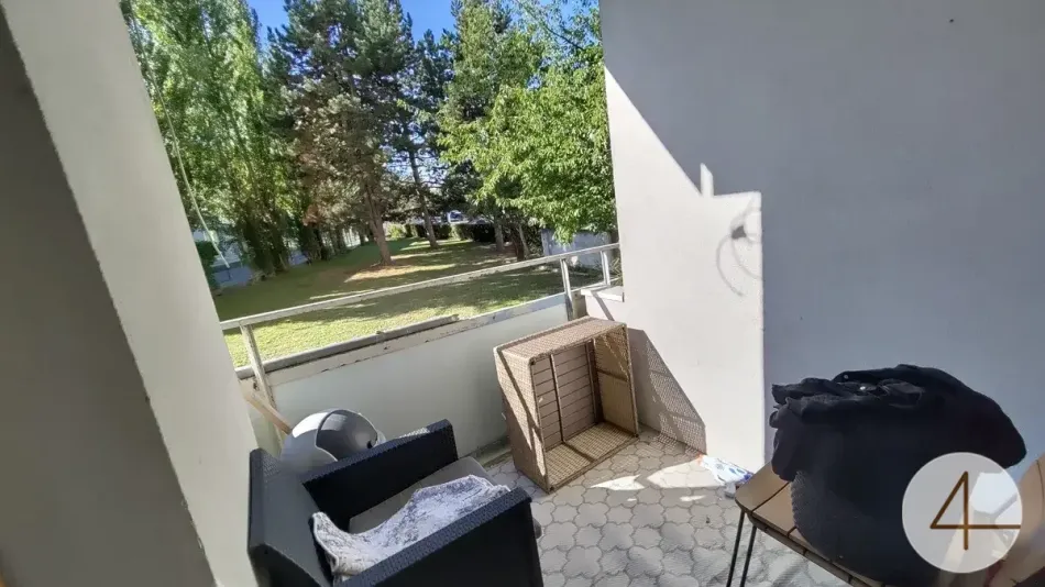 Attraktive 3-Zimmer-Wohnung mit Südloggia in Viehofen - Titelbild
