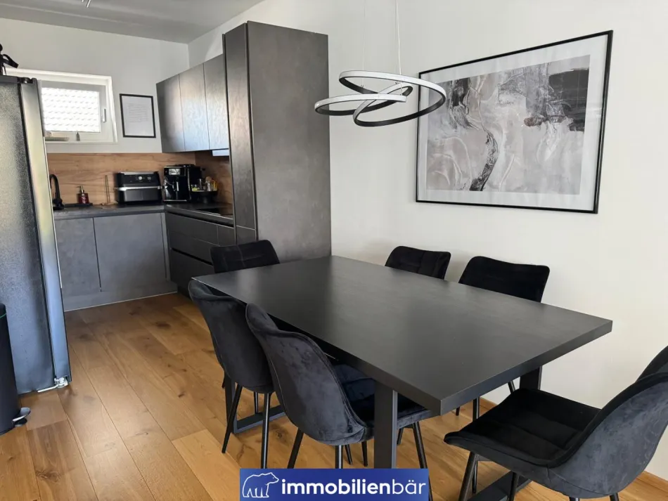 Moderne 2-Zimmer-Wohnung mit großzügiger Loggia & TG-Stellplatz - Bild