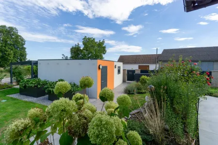 Doppelgarage und Carport