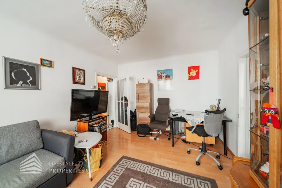Renovierungsbedürftige, helle 2-Zimmer Wohnung, Nähe Donaukanal - Titelbild