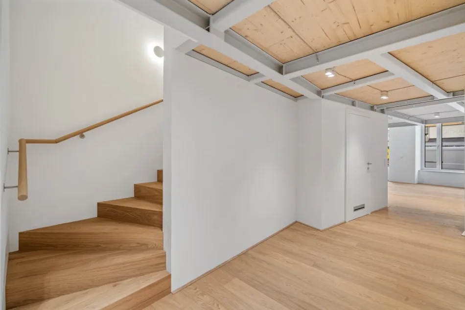 Erstbezug - Inspirierendes Atelier-Loft im Herzen der Josefstadt - Bild