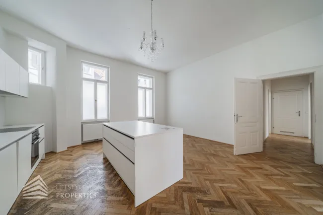 Grand Park Residence: Herrschaftlicher 6-Zimmer Altbau mit Weit- und Grünblick - Bild