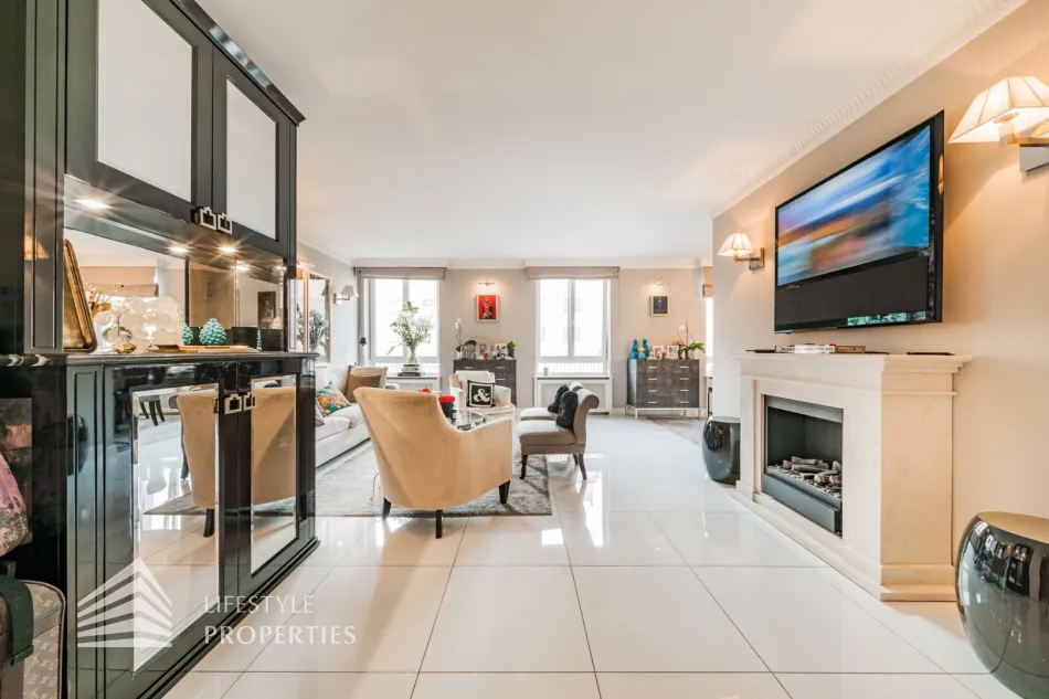 Möbliertes 4-Zimmer Luxus-Apartment in absoluter Bestlage, Nähe Stephansplatz - Bild