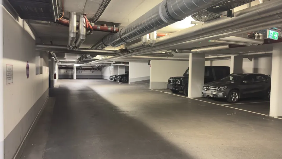 Schluss mit der Parkplatzsuche – Tiefgaragenstellplätze im 9. Bezirk - Bild
