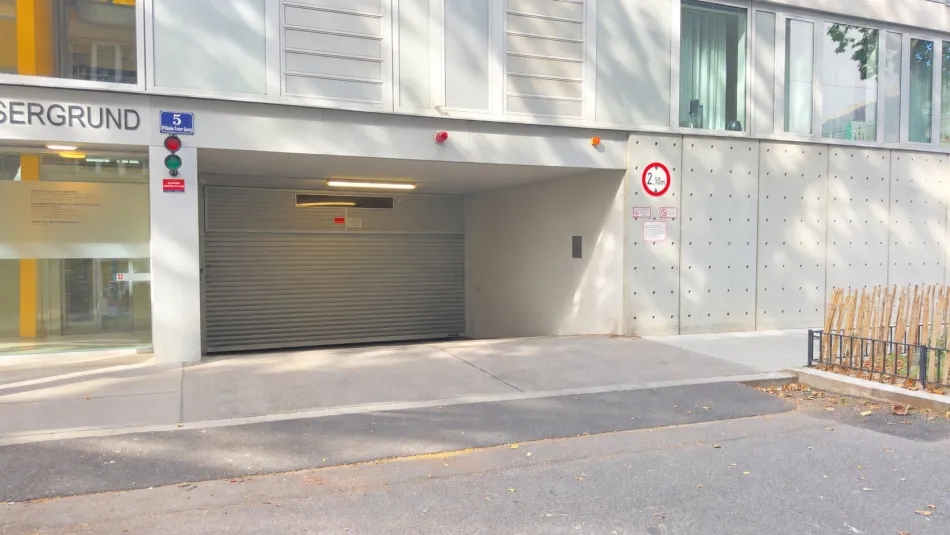 Schluss mit der Parkplatzsuche – Tiefgaragenstellplätze im 9. Bezirk - Titelbild