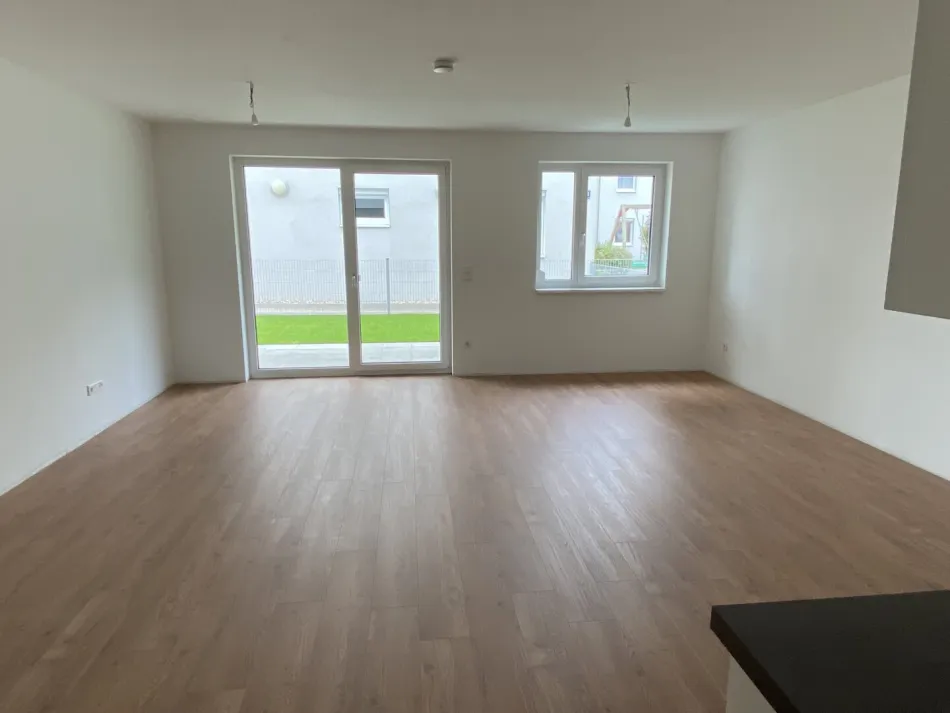 3 Zimmer Gartenwohnung inkl. Einbauküche und KFZ-Stellplatz - Titelbild