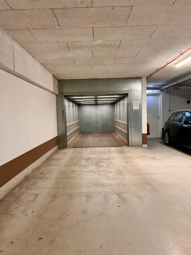 Tiefgaragenstellplatz in 1220 Wien – Wagramerstr 114 - Bild