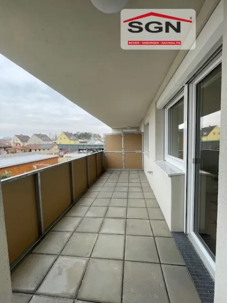 Mietkaufoption! Geräumige 3-Zimmer-Wohnung in ruhiger Lage mit großzügiger Loggia, Heizkosten inkludiert - Titelbild