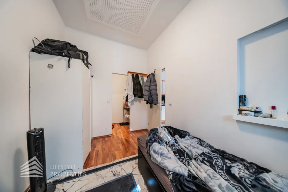 Zentral gelegene 2-Zimmer-Wohnung mit Top-Anbindung - Bild