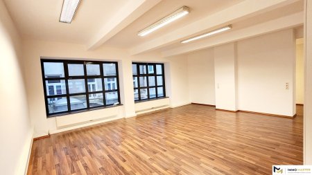 Büro-Loft 137,29 m², U-Bahn-Nähe, Einbauküche, Fahrradraum, 1060 Wien, netto Miete € 1.650,-