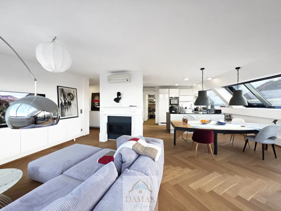 Exklusive voll möblierte DG-Wohnung im 7. Wiener Bezirk – mit hochwertigem Interieur, Klimaanlage und Garagenplatz - Titelbild