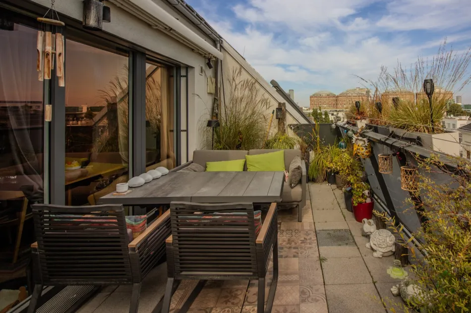 Exklusives Penthouse | Garage | Terrasse + Atrium | Klimatisiert - Titelbild