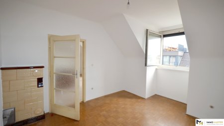 Anleger-Hit: Stabiler Ertrag in 1180 Wien – renovierungsbedürftig, mit Kamin! Niedrige Betriebskosten, niedriger Energieverbrauch!