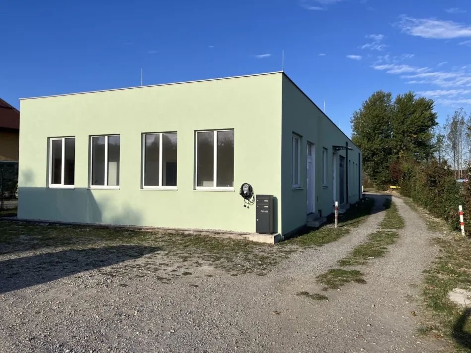 Betriebsstandort mit großzügiger Werkstättenhalle und Büroflächen auf 3.500 m² Industriegrundstück - Bild