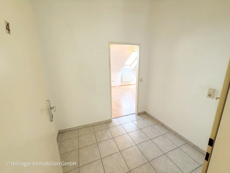 2 Zimmer Wohnung mit 3-Zimmer-Idee in Floridsdorf - Bild