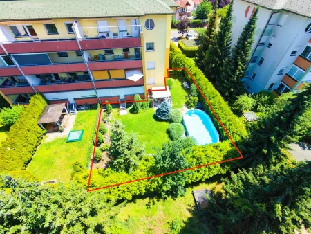 Luftbild mit eingezeichnetem Garten