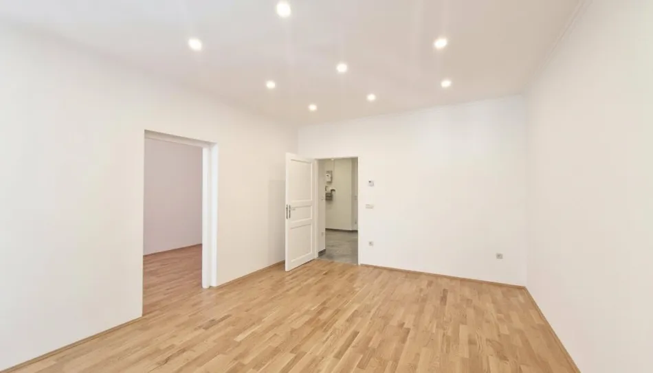 Easy Life! Perfekte 3 Zimmerwohnung für Singles, Studenten oder Pärchen! - Bild