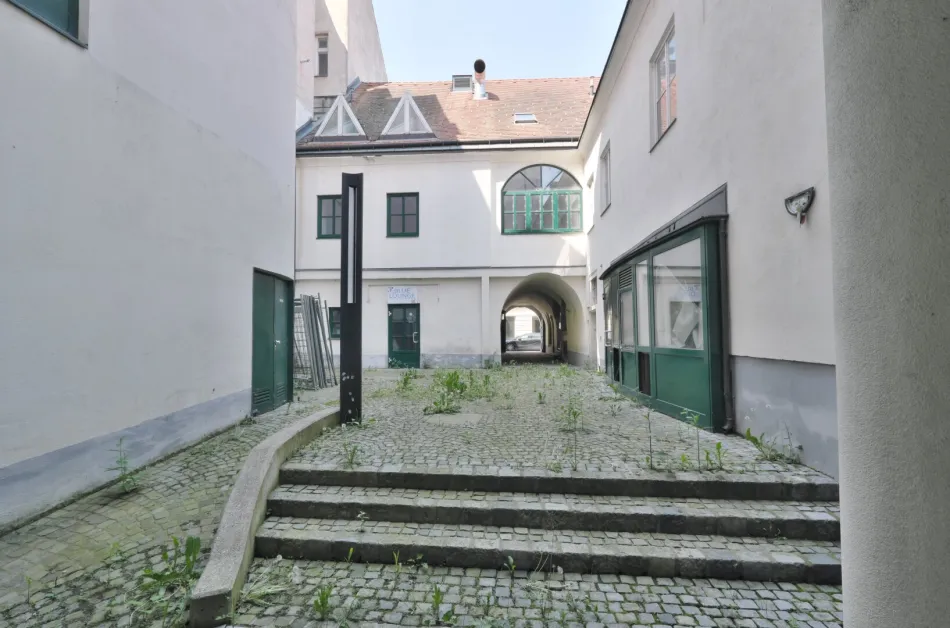 Historisches Büro- und Geschäftshaus 581 m² in FUSSGÄNGERZONE - Titelbild