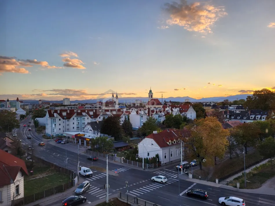 Eigentumswohnung in Wiener Neustadt – Wohnen mit Blick auf die Innenstadt und den Dom - Titelbild