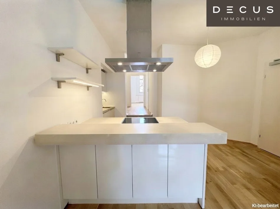 | CHARMANTE 2-ZIMMER-WOHNUNG | ca.42,50m² | 3.OG | BESTLAGE | HAUPTPLATZ - Titelbild