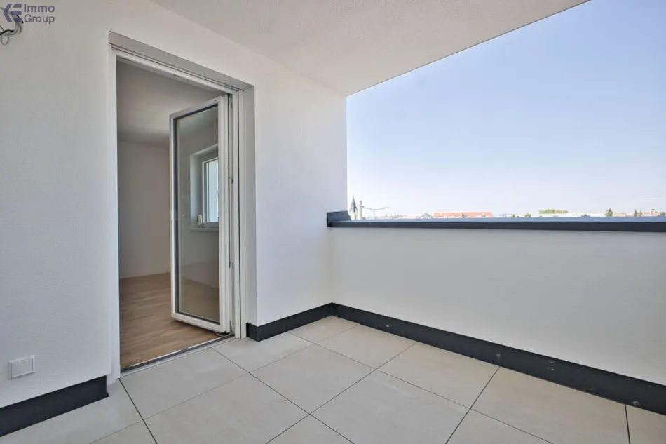 Neubau-Erstbezug Traun: 2 Zimmer, 58 m², Loggia, Top 6 - Bild