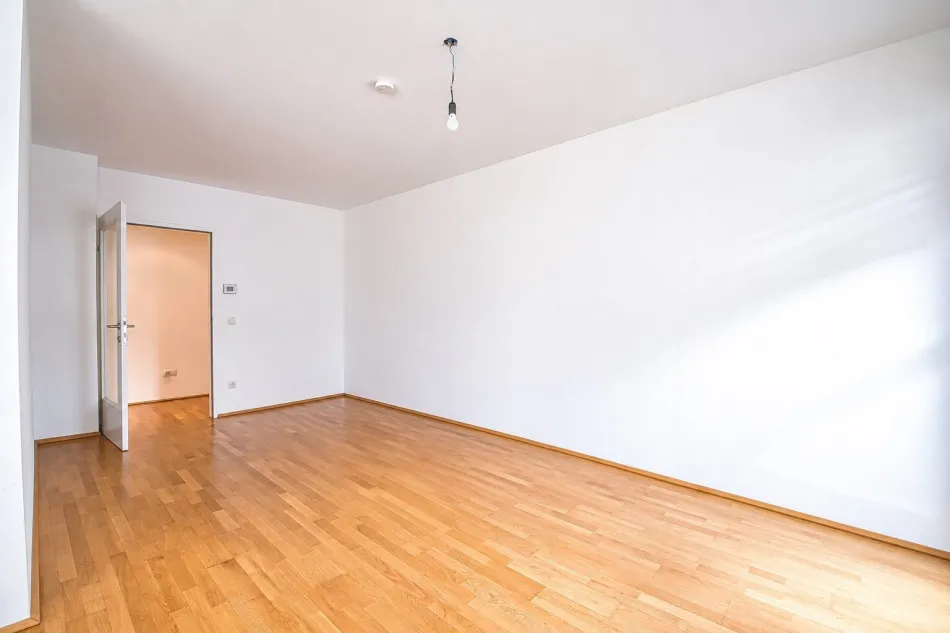Großzügige 4-Zimmer-Wohnung mit 109 m² in zentraler Lage des 3. Bezirks - Bild