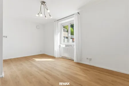 Wohnzimmer/ Schlafzimmer