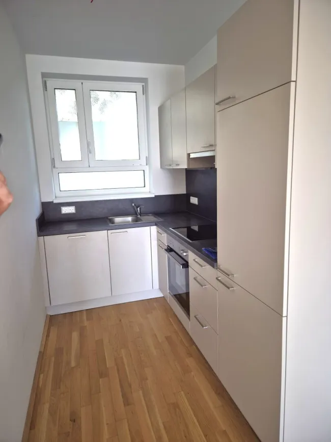 Sonnige 2-Zimmer-Neubauwohnung mit Balkon und Tiefgaragenplatz in Andritz! - Bild