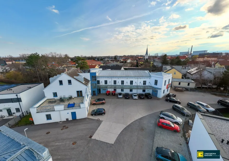 Halle, Werkstatt, Büro & Lager in einem – Top-Lage nahe der Autobahn in Traiskirchen - Titelbild