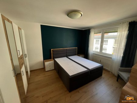 TROSTSTRASSE: Sonnige 2-Zimmer Loggia-Wohnung im 5 Liftstock und zentraler Wohnlage