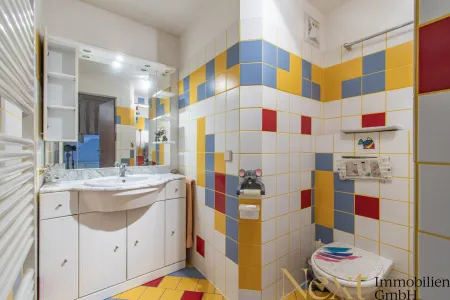 Badezimmer Einheit 1