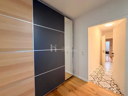Stauraum im weiteren Zimmer